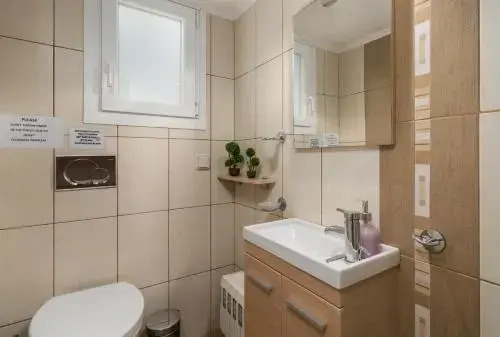 Fully Equipment House With Sea View Adamas Bay