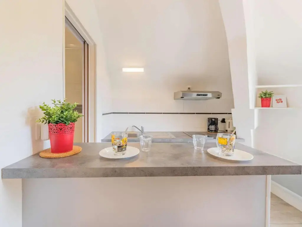 Appartement Biarritz, 1 pièce, 2 personnes - FR-1-3-416
