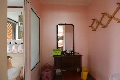 Tongyeong Home Guesthouse