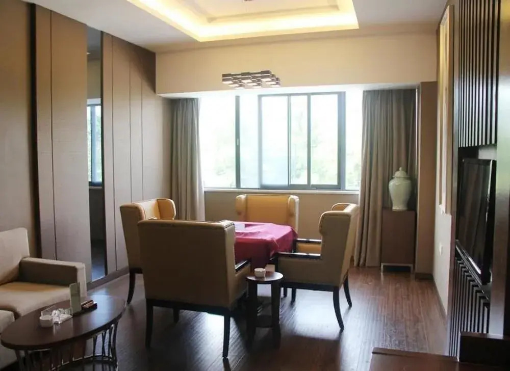 Chengdu Ruiting Hotel
