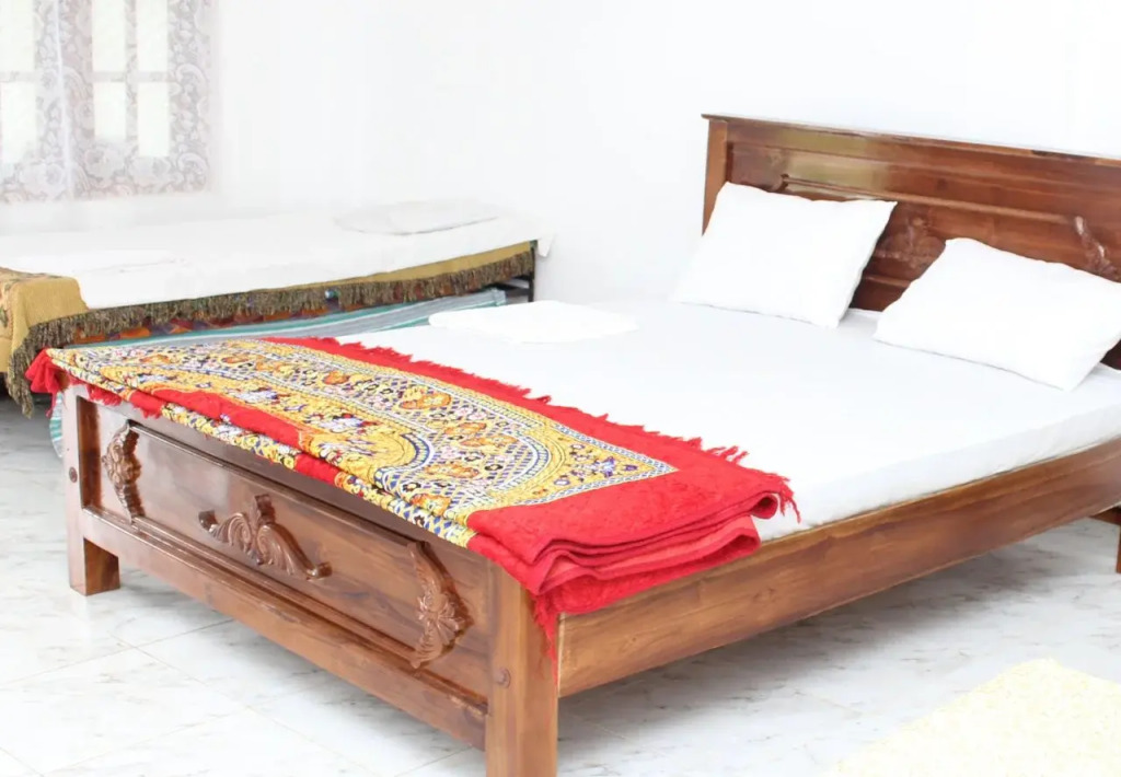 Apsara Guest Hotel