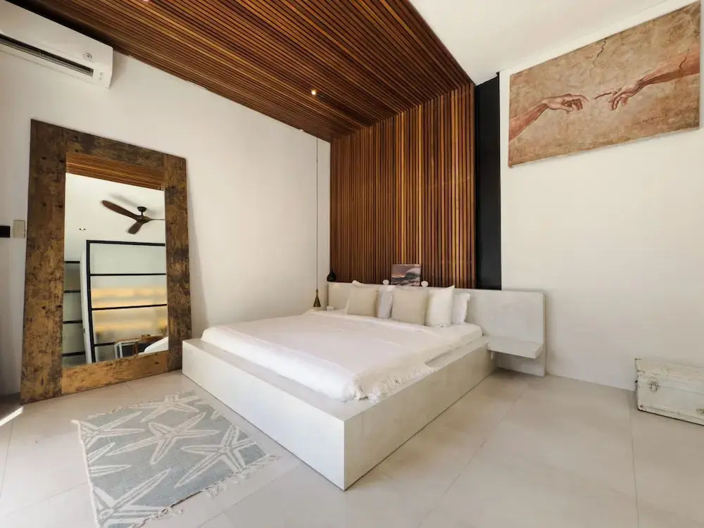 Baliwood Residence Villas by BREIG