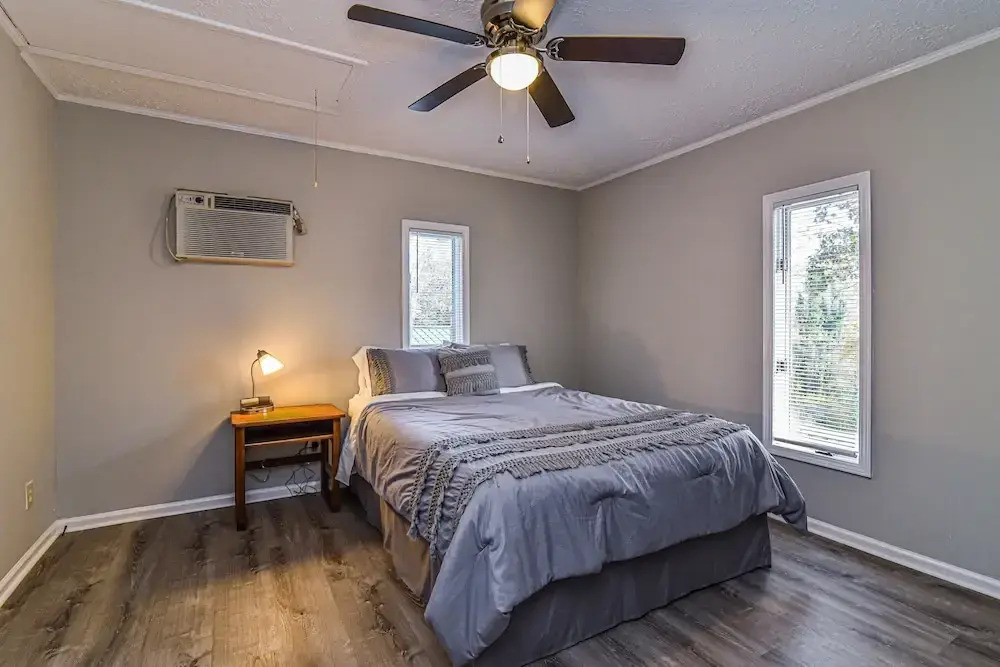 Cozy Mtn. Getaway in South Asheville