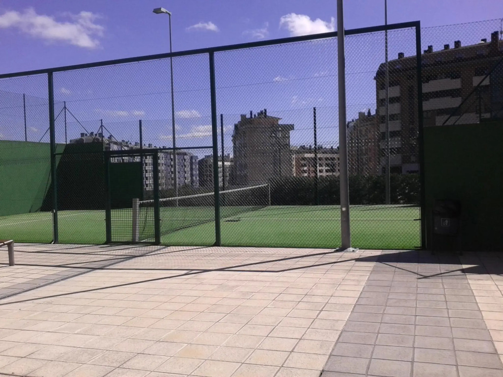 TORRE de la FUENTE Apto Parking