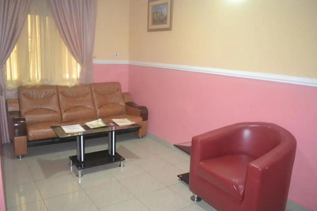 Sweet Savor Hotels & Suites
