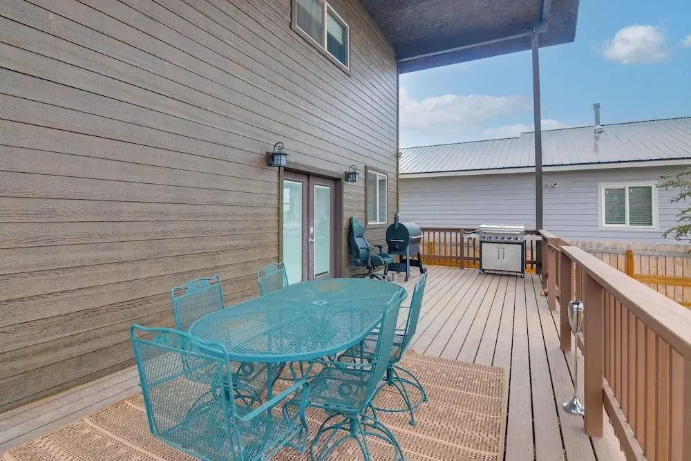 4 Mi to Hot Springs! Modern Mtn Home in Pagosa