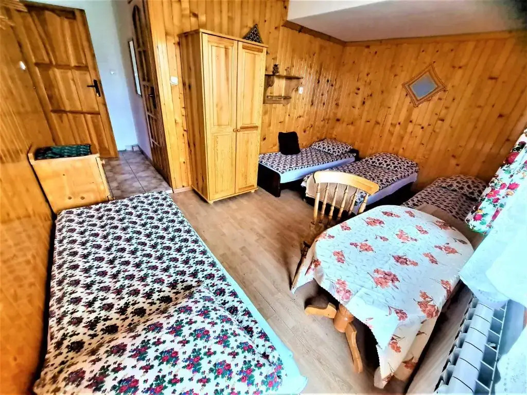 "Harnaś" Ząb-Bustryk