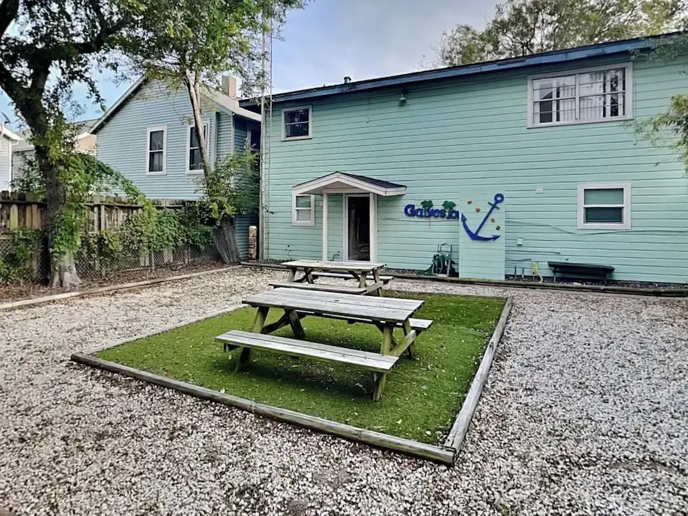 Pleasure Pier Retreat Manor by Ryson Vacation Rentals