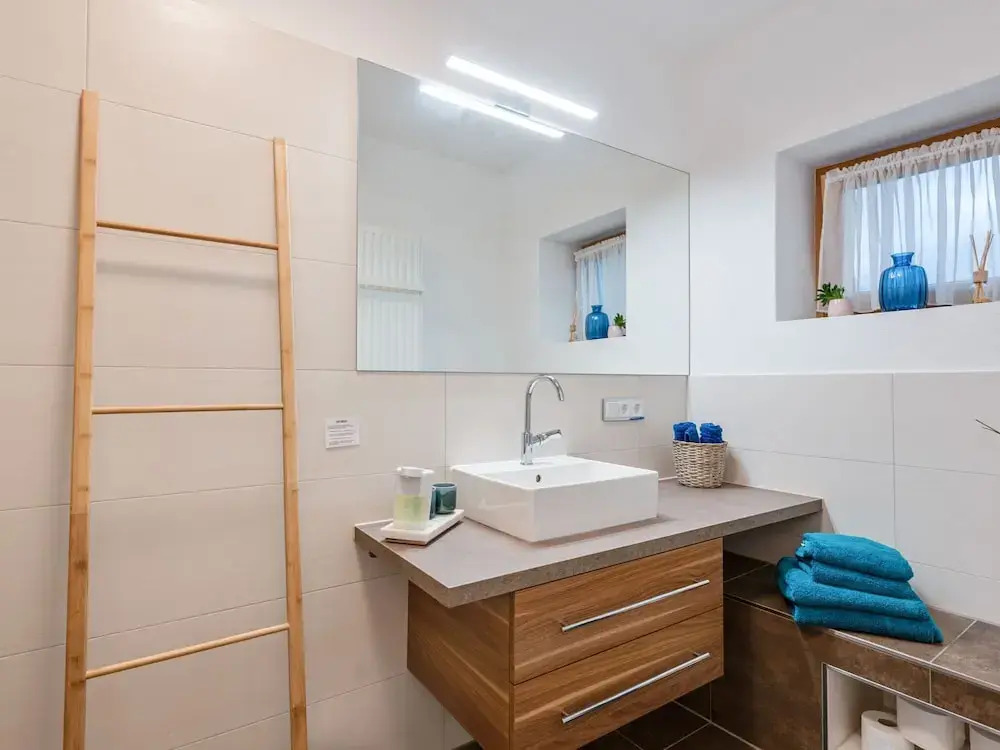 Comfortable Apartment in Gmunden Near Schloss Ort