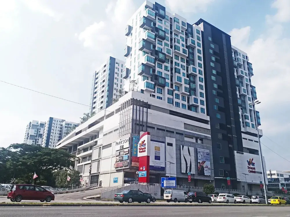 Setapak Central Mall Service suite by KL Homesweet
