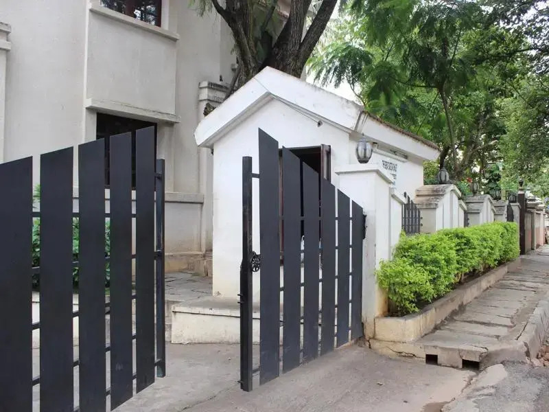 OYO Apartments Richmond Road