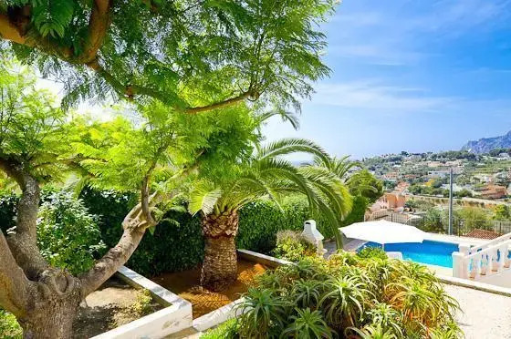 Apartment with views, pool in Benissa