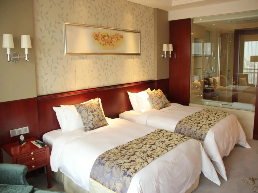 Peninsula Spring International Hotel