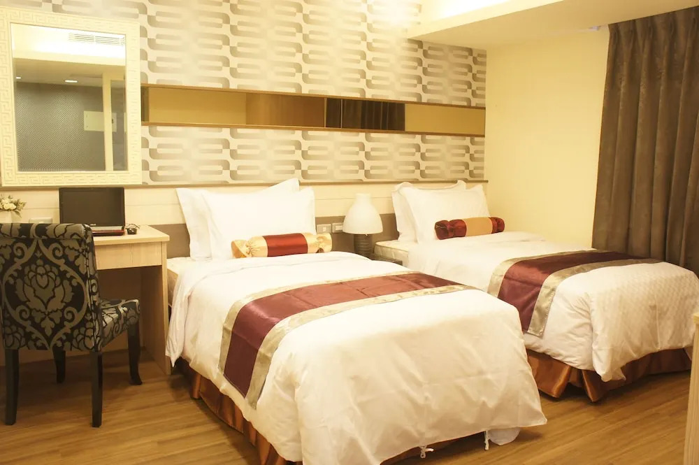 Taichung One Hotel
