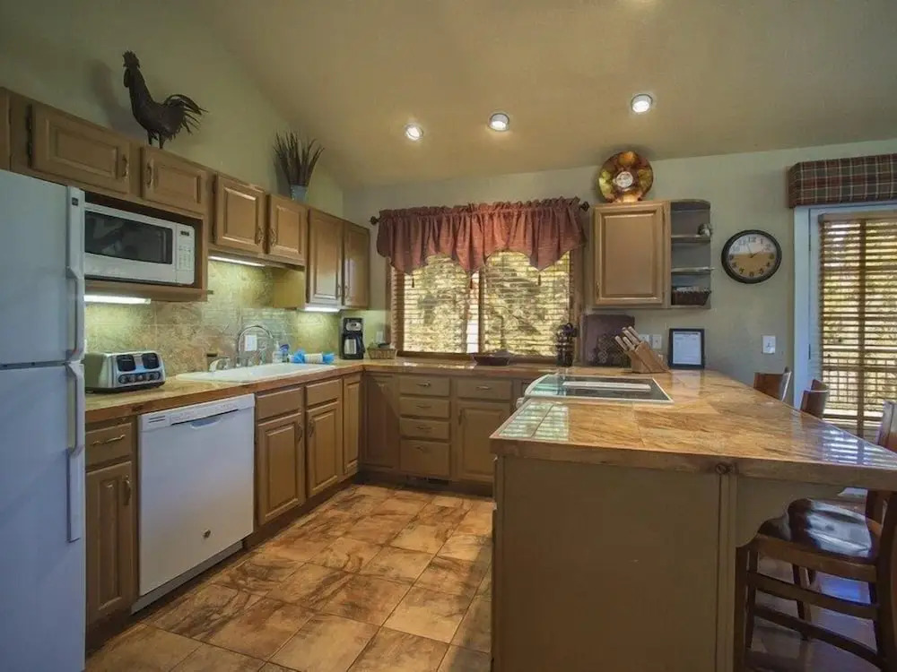 Lazy K Mountain Home 5 Bedroom Holiday home by Key to the Rockies