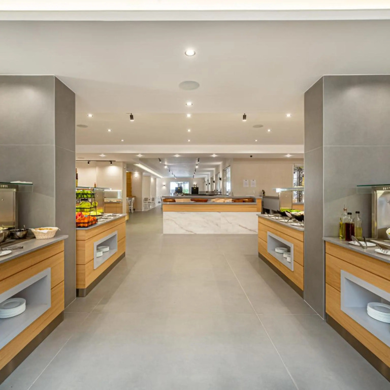 Martinez Hotel All Inclusive