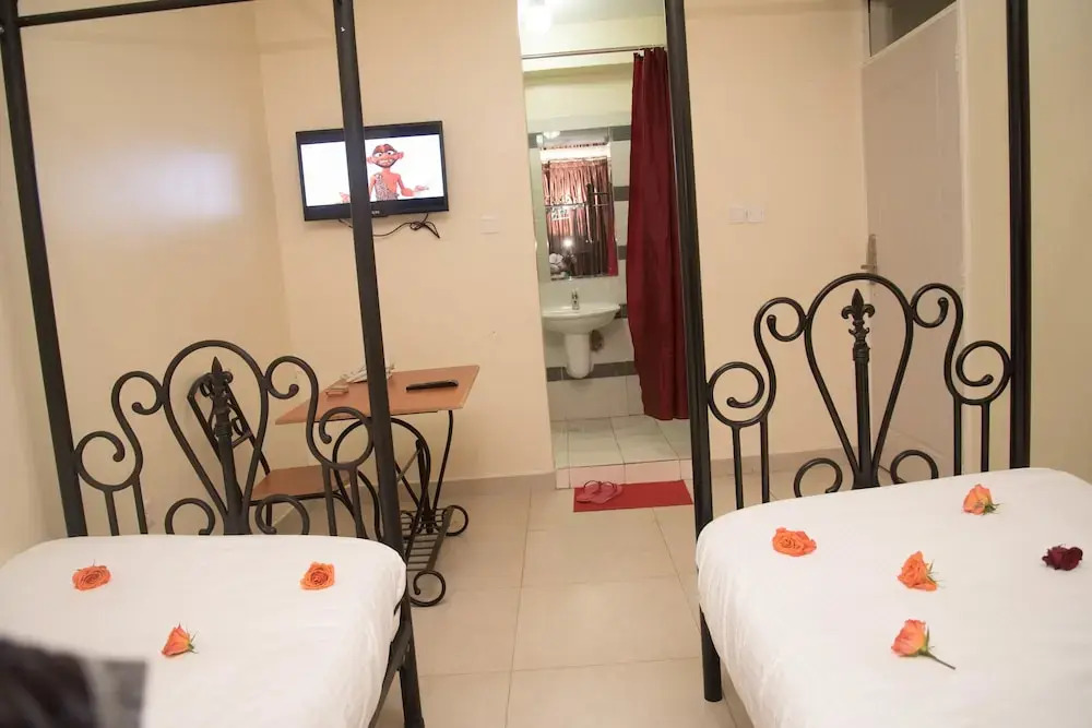 Kima Hotel
