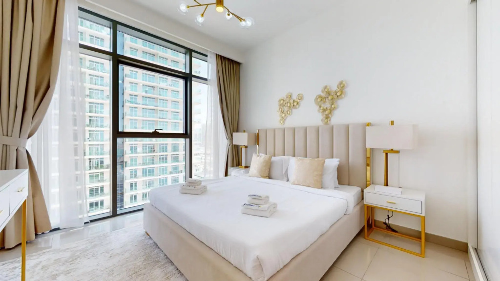 Dubai Harbour- Beach Vista 1 603