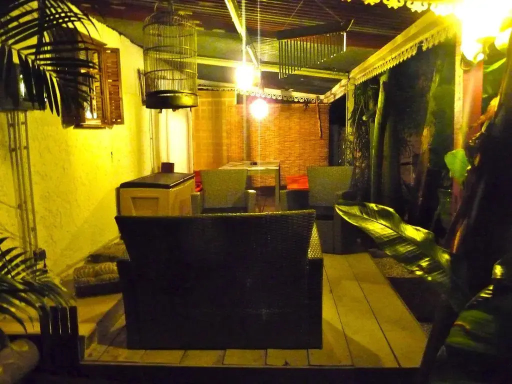 Villa Mango's