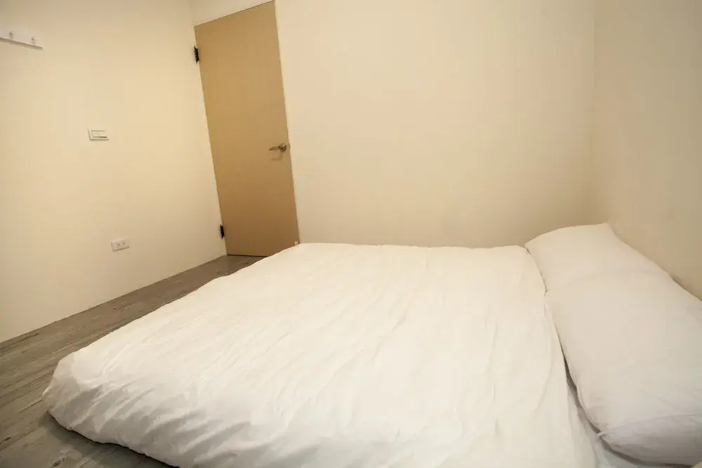Simple Room