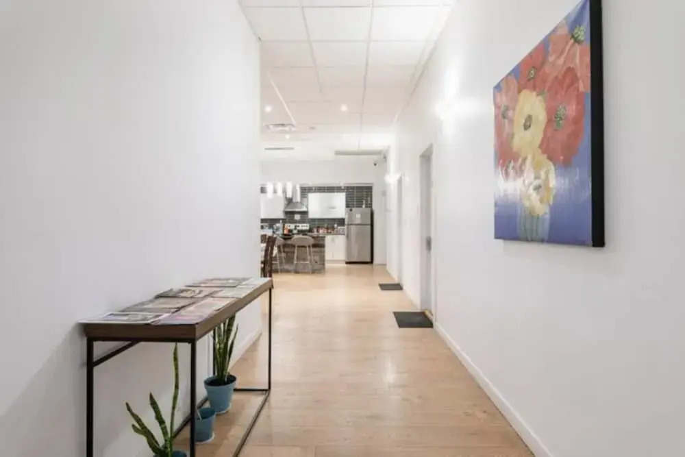 HoMa Homestay Hotel by Olympic Stadium Montreal Auberge-Hostel