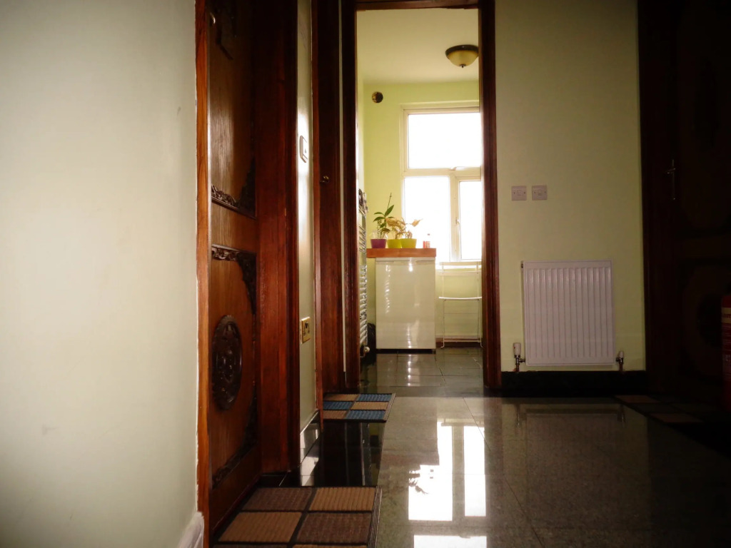 Aron Guesthouse