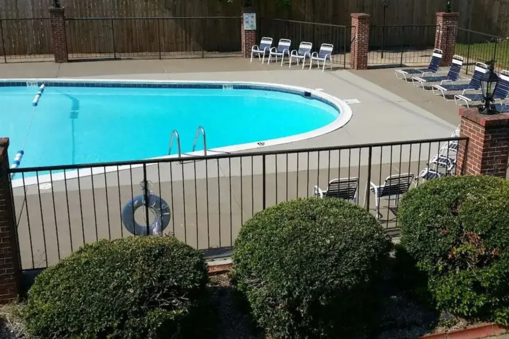 Americas Best Value Inn & Suites Phenix City