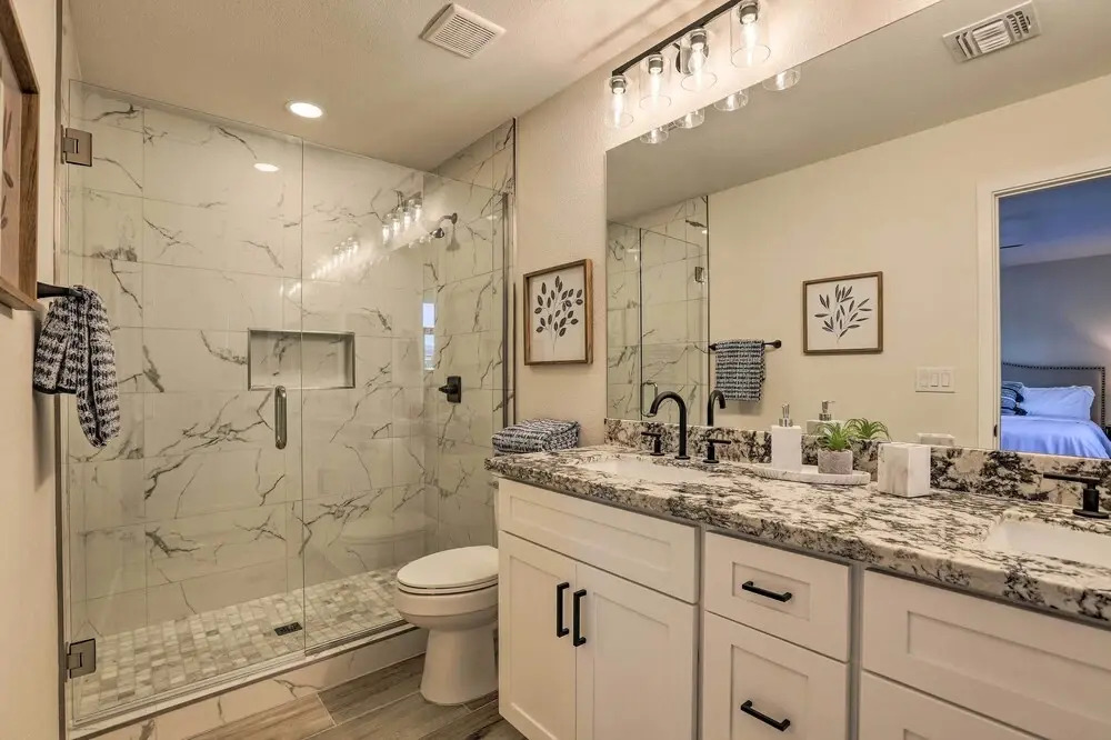 Putting Green, Grill: Home in Sun City West