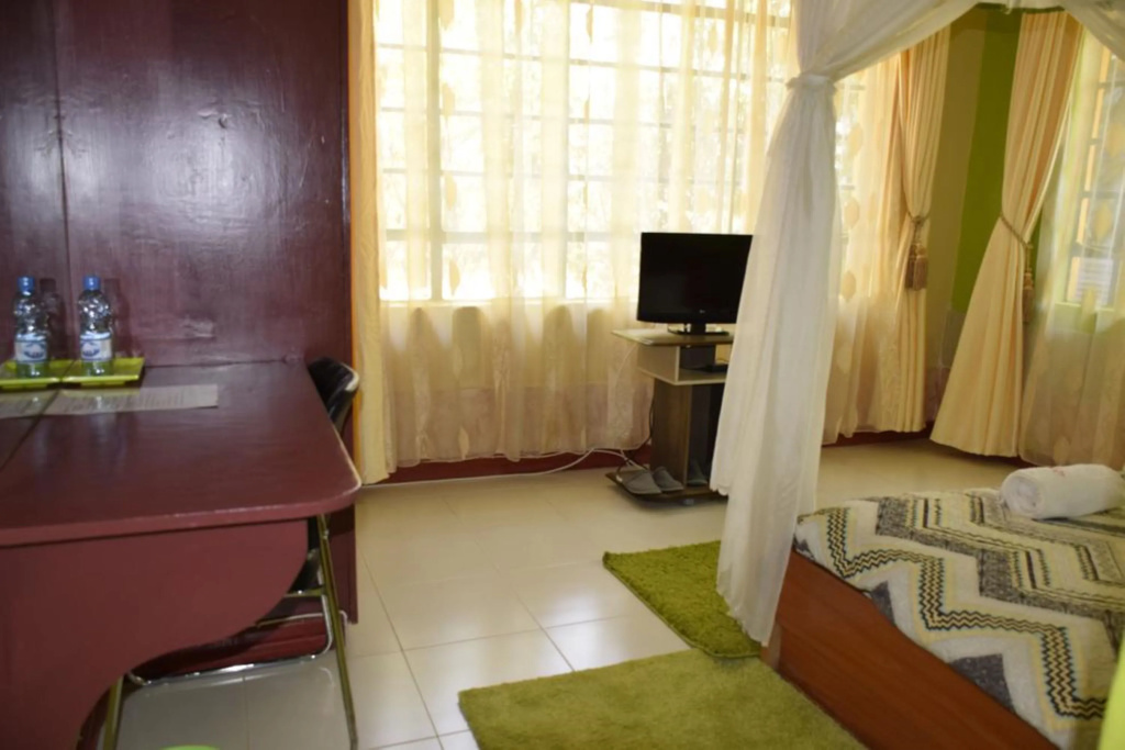 Yaris Guest House