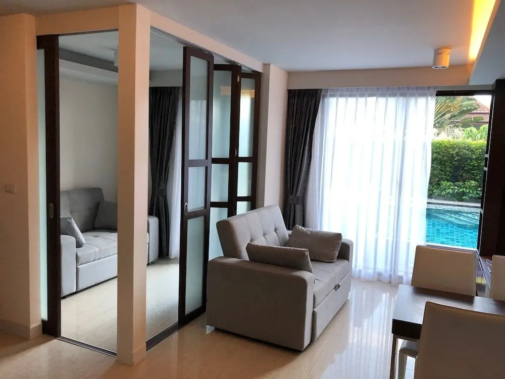 Aristo 1 Phuket by RESAVA