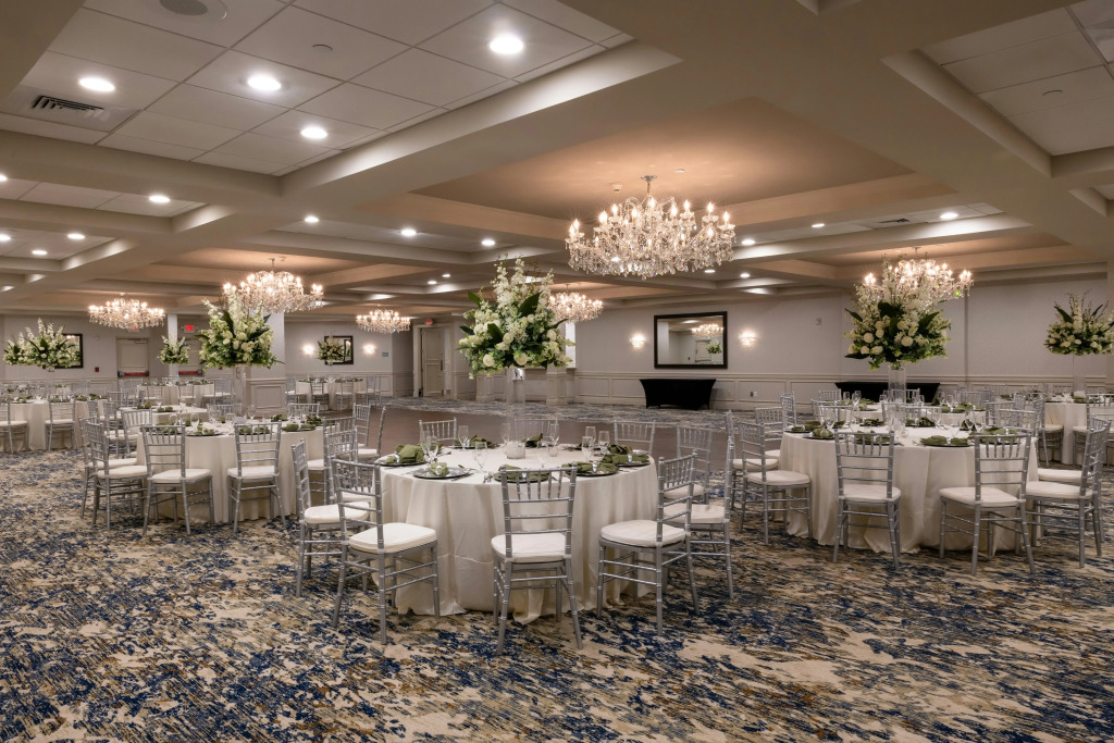 DoubleTree by Hilton Tinton Falls-Eatontown