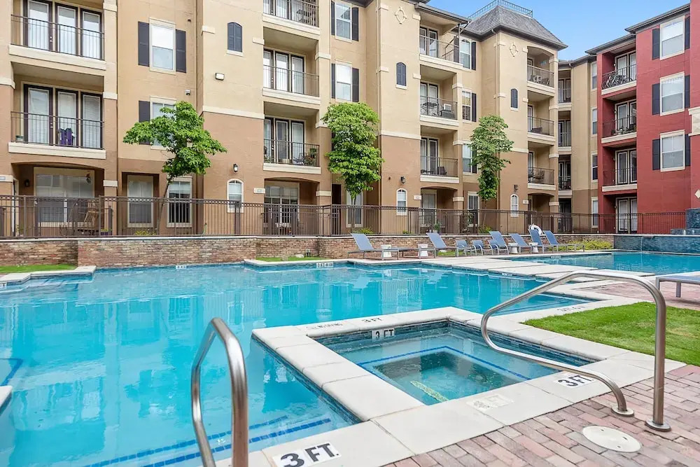 Uptown Dallas Apartments