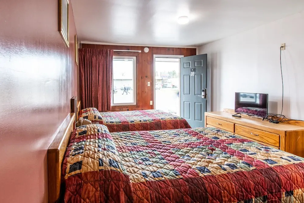 Autzen Inn