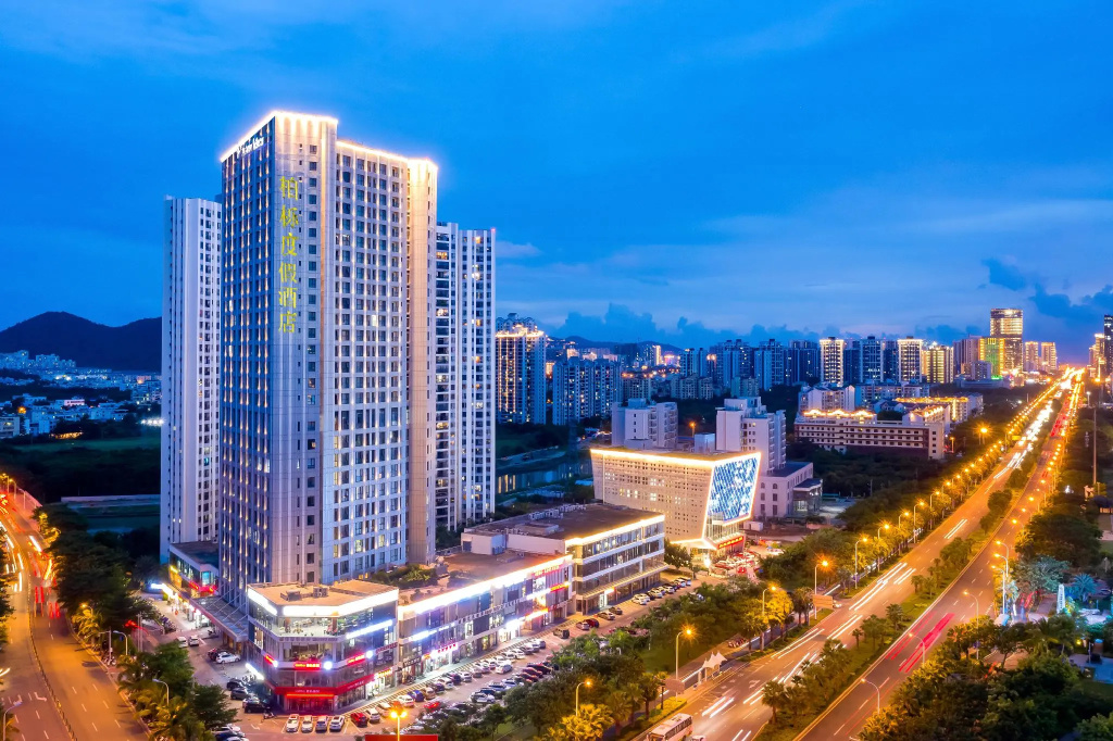 Paxton Vacances Hotel & Suite Sanya