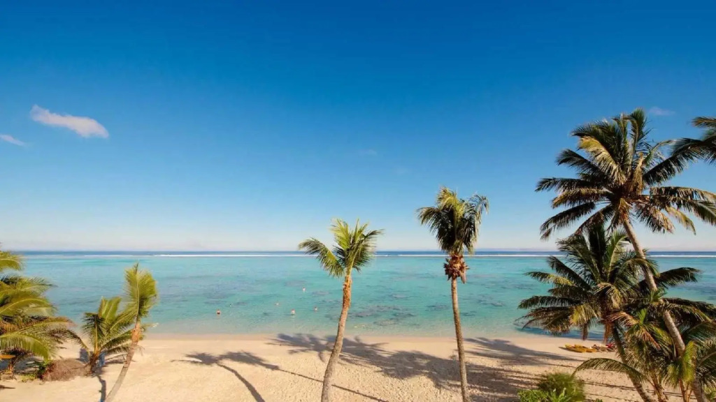 Moana Sands Beachfront Hotel