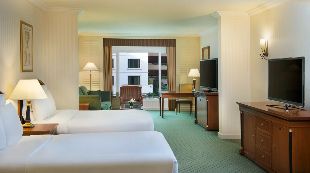Отель Connaught Palace Hotel Dubai