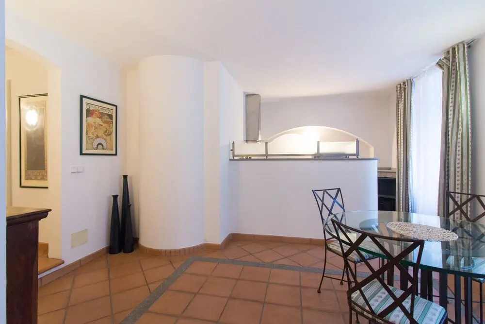 Hroznova Apartment Charles Bridge II