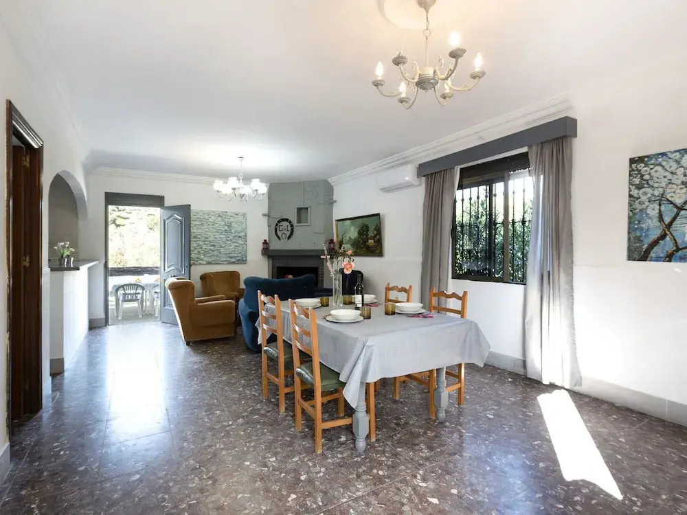 Spacious Holiday Home in Ubrique With Swimming Pool