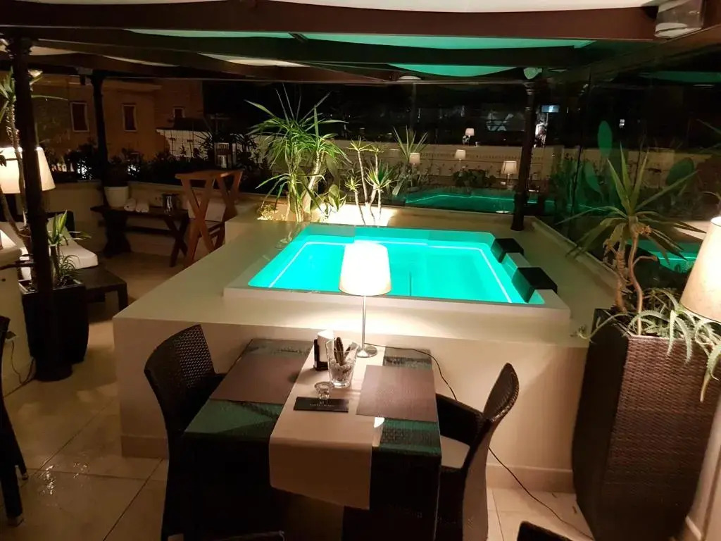 SANTA CHIARA SUITE HOTEL & SPA - Lecce