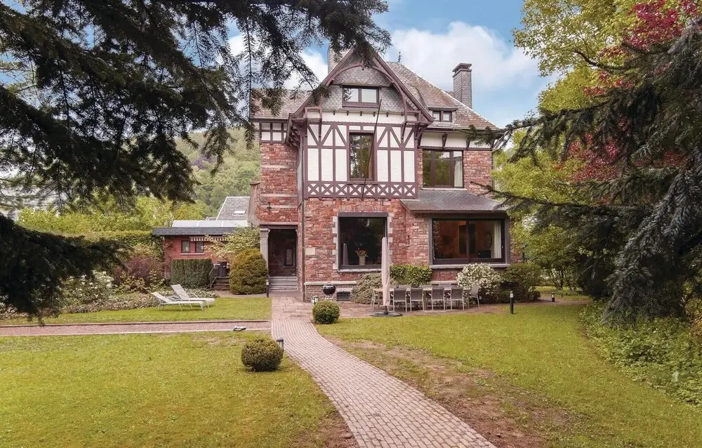 Villa Yanina