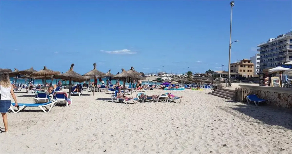 Arcos Playa Apts.