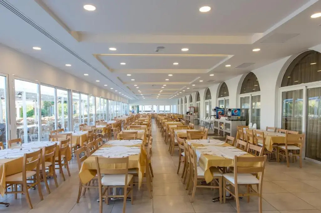 Sun Palace Hotel