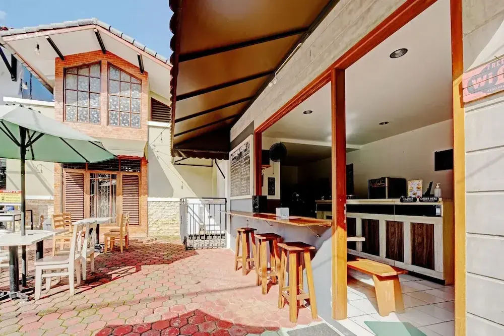 Super OYO Capital O 90497 Navaya Guest House
