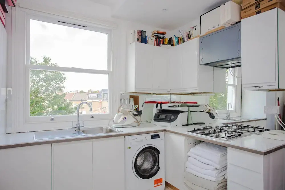 5 Storey 5 Bedroom House in Kilburn