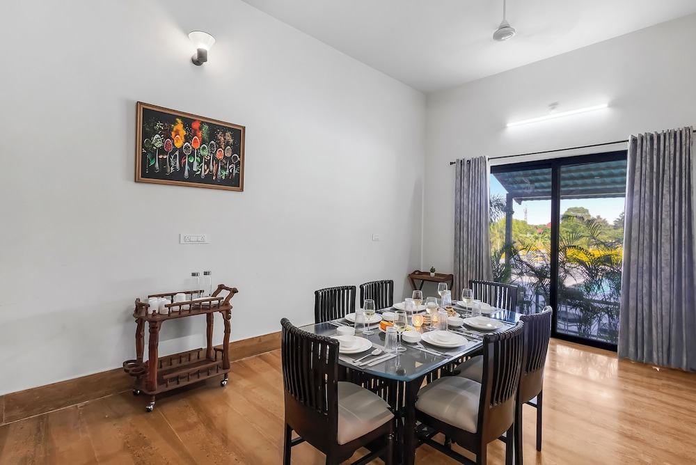 Alaya Stays Aravale Farm 4BHK Petfrndly