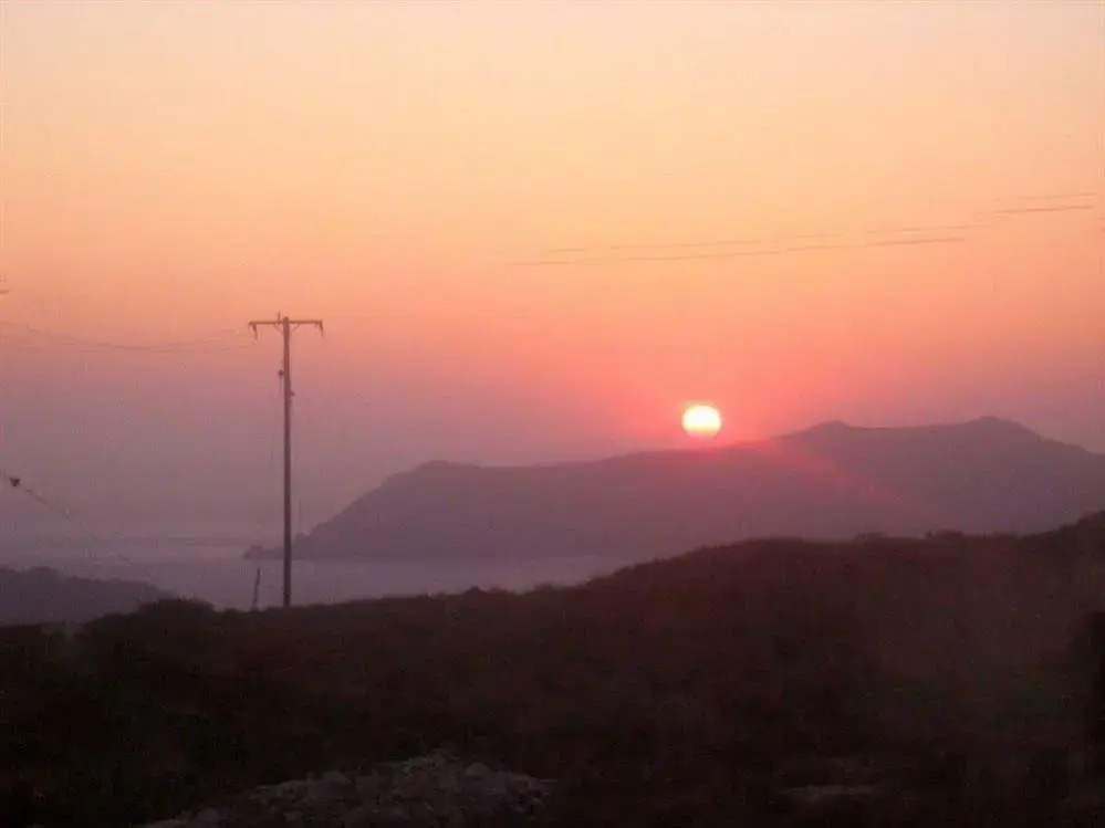 Zorbas Hotel Santorini