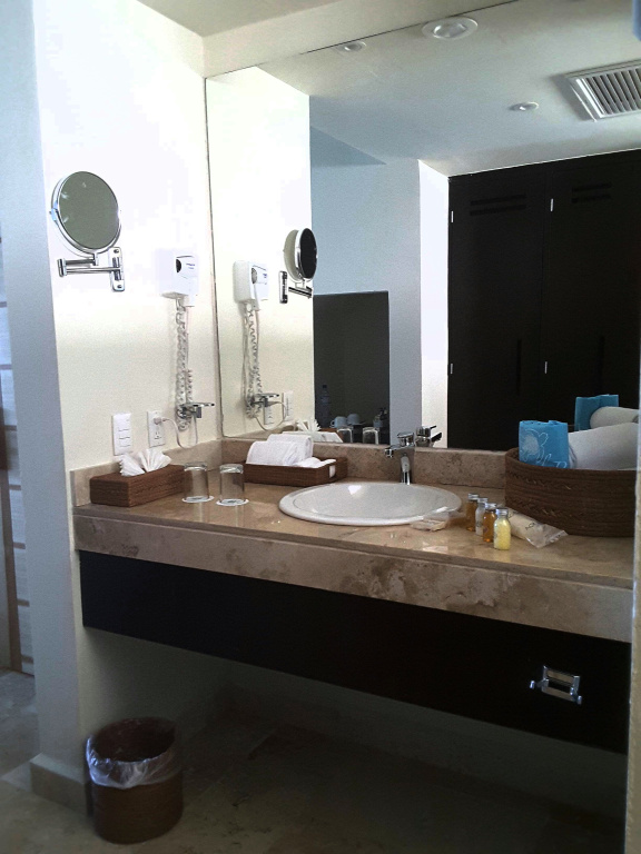 Отель Akumal Bay Beach and Wellness Resort