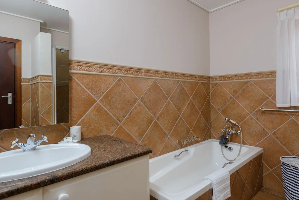 San Lameer Villa Rentals 14101