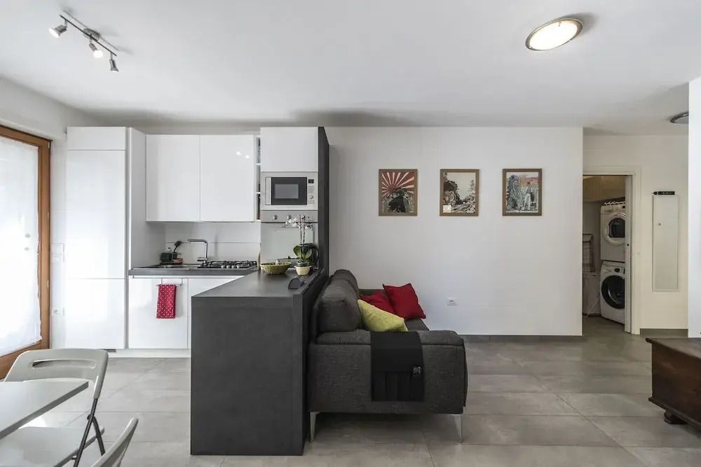 LakeGarden Apartment