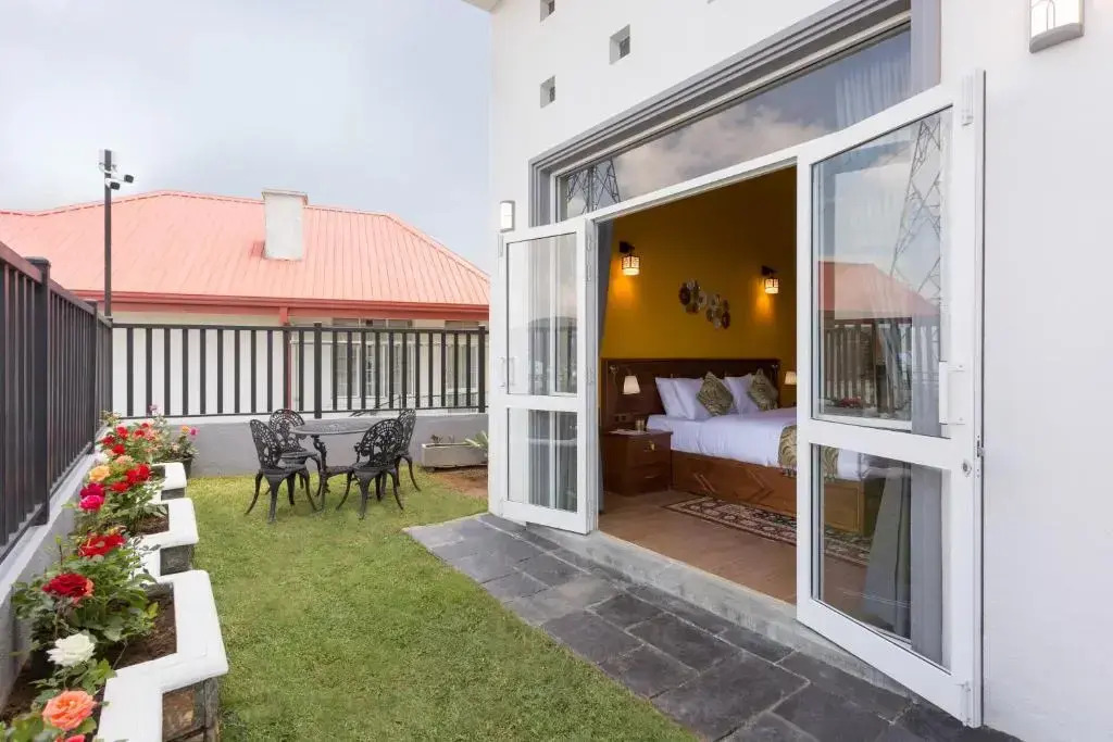 C I Residence